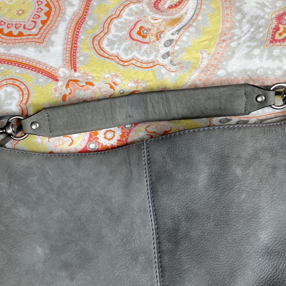 Rebecca Minkoff • Slim Regan Hobo - Picture 9 of 16